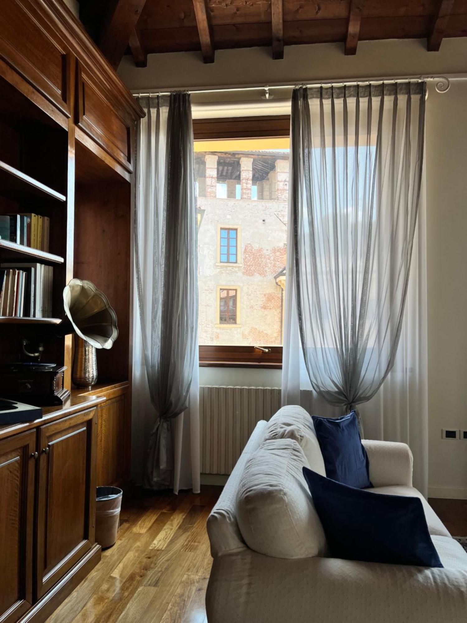 Relais Ponte Pietra 2* Verona
