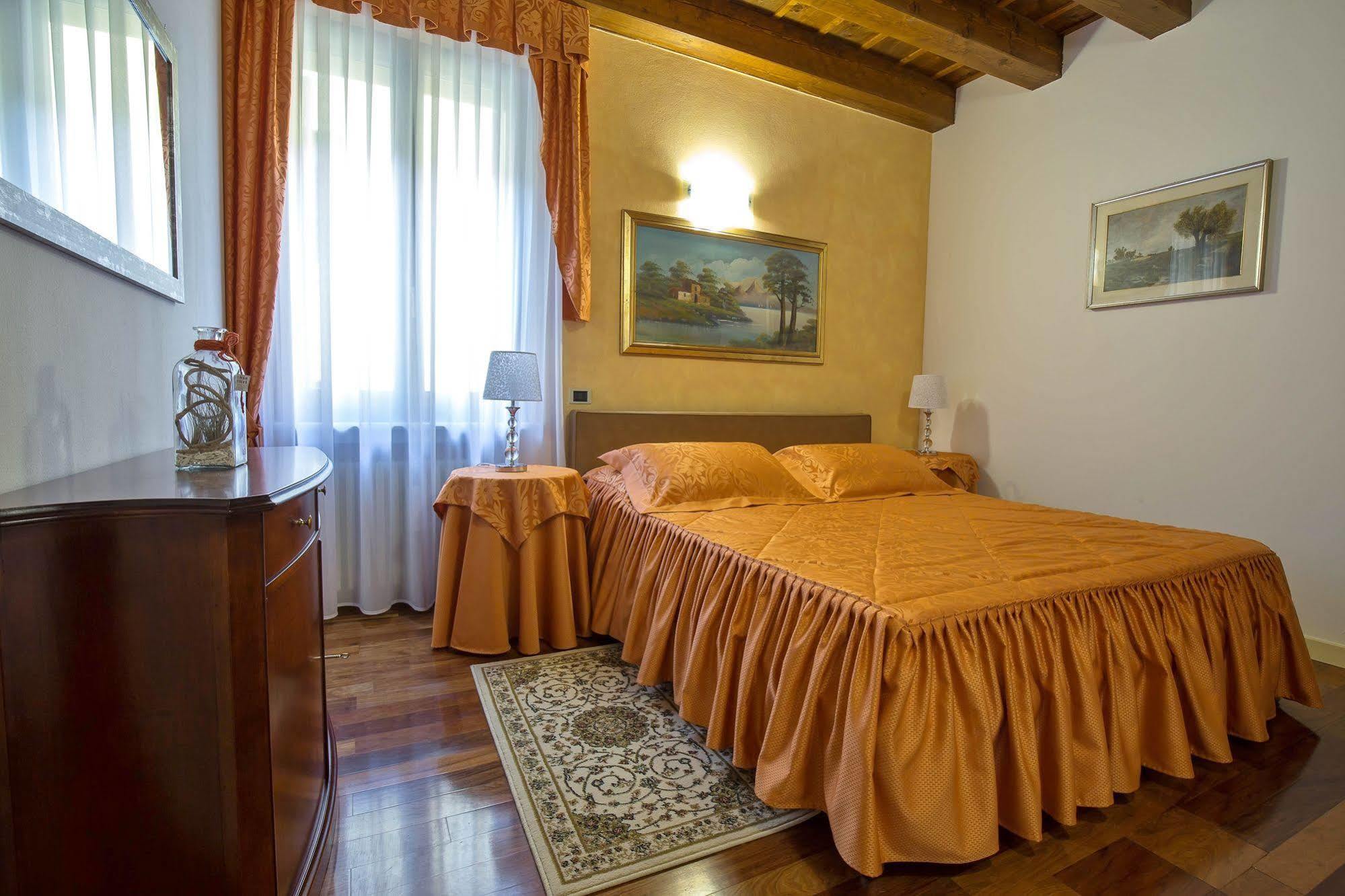 Relais Ponte Pietra 2* Verona